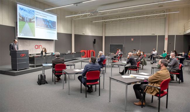 El debate fue mixto, presencial y virtual, como consecuencia de la pandemia.