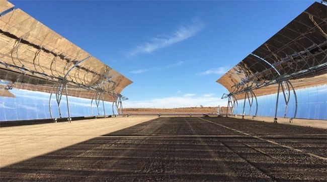 Planta termosolar Xina Solar One. Sudáfrica. Foto: ABC.