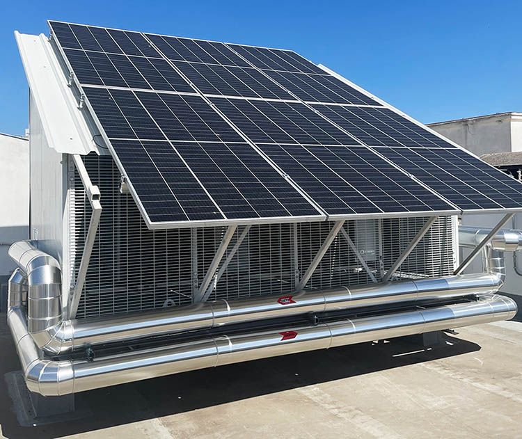 Aerotermia y fotovoltaica para el sistema híbrido.