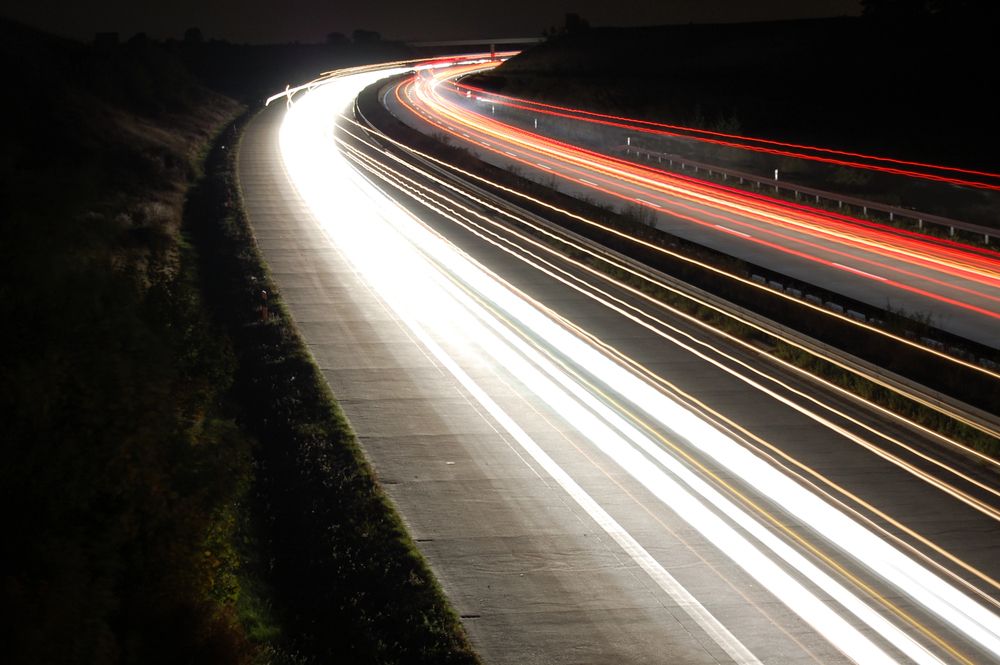 techar las carreteras con paneles solares