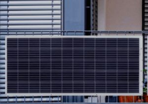 Paneles solares ultraligeros con baterías autoinstalables de China